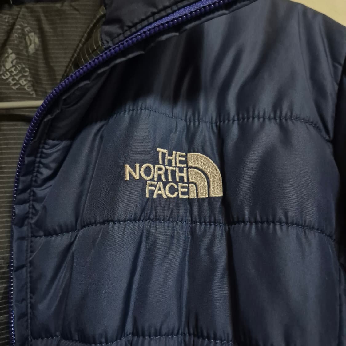 노스페이스 경량패딩 상품이미지5