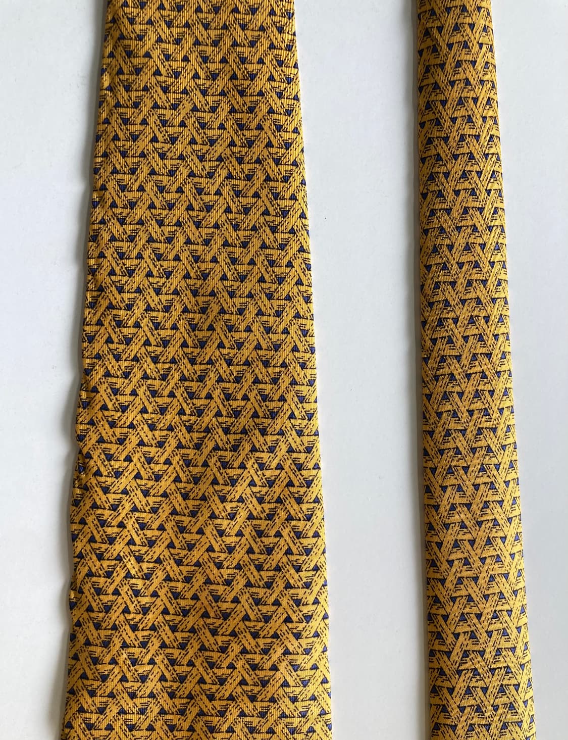 트루사르디 넥타이 상품이미지3