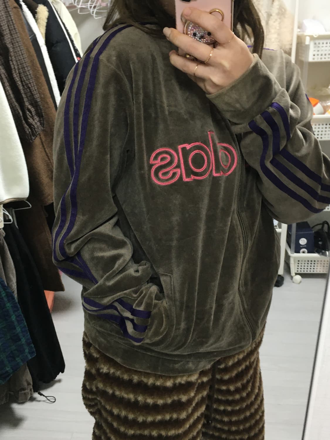 카키브라운벨벳 집업 아디다스 상품이미지2