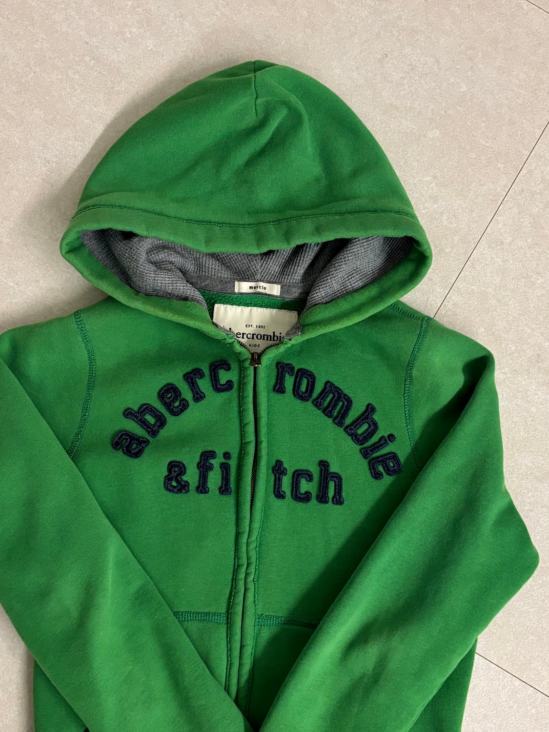 아베크롬비 슬림핏 그린 후드집업 상품이미지2