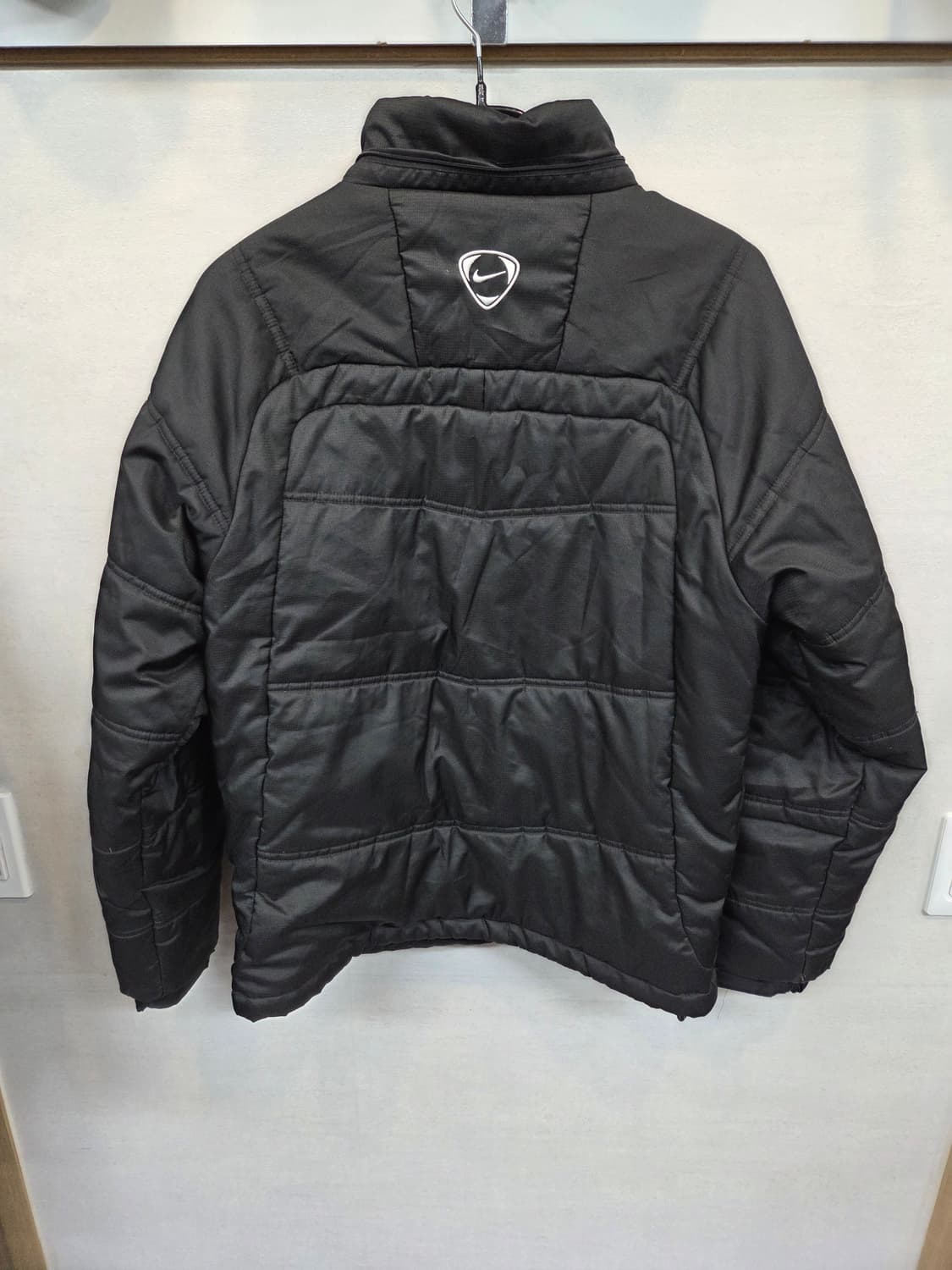 나이키 올드스쿨 맨체스터 유나이티드 경량패딩 s 상품이미지2