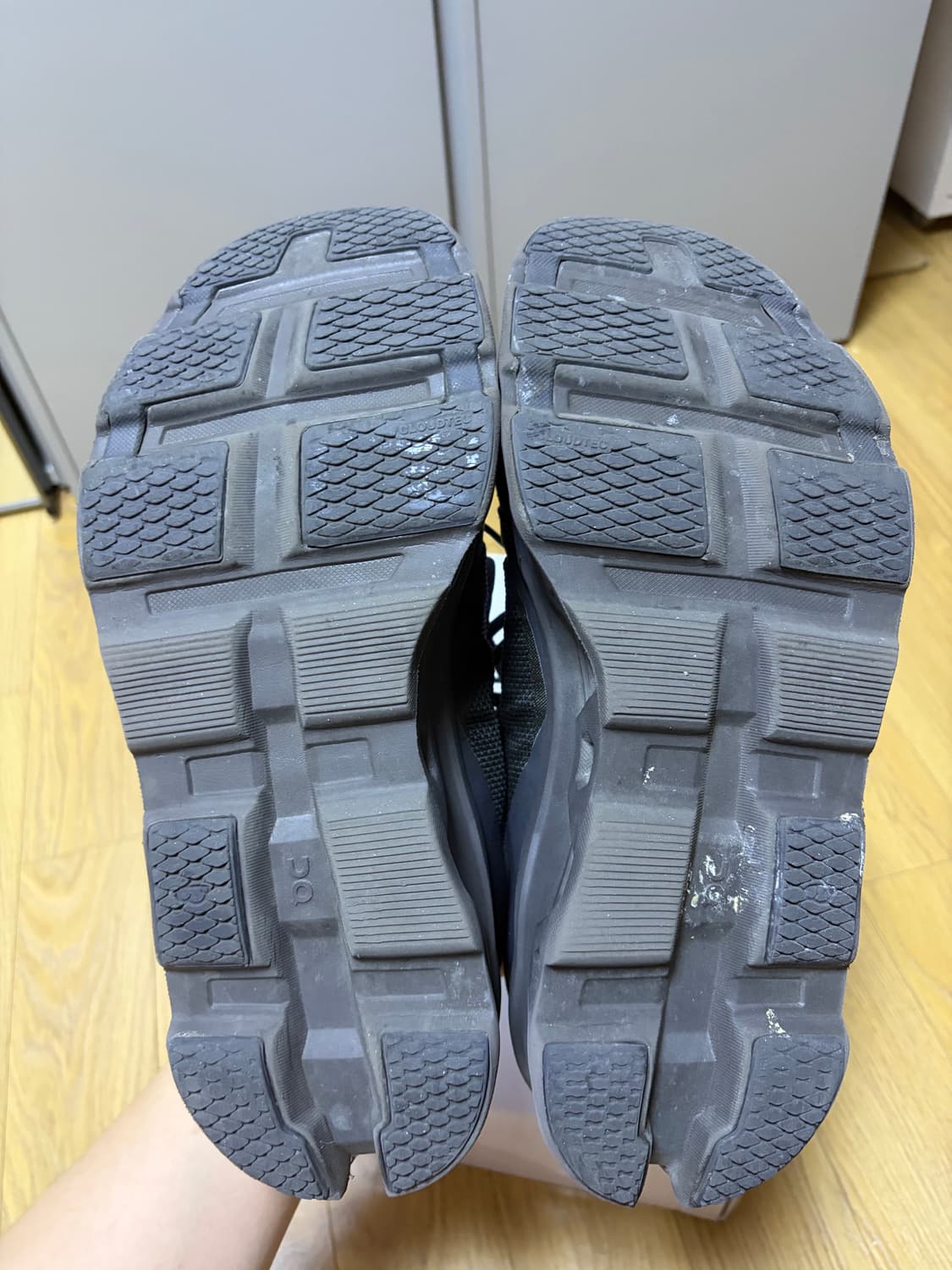 온파프 클라우드 몬스터 쏜브라운 275 상품이미지3