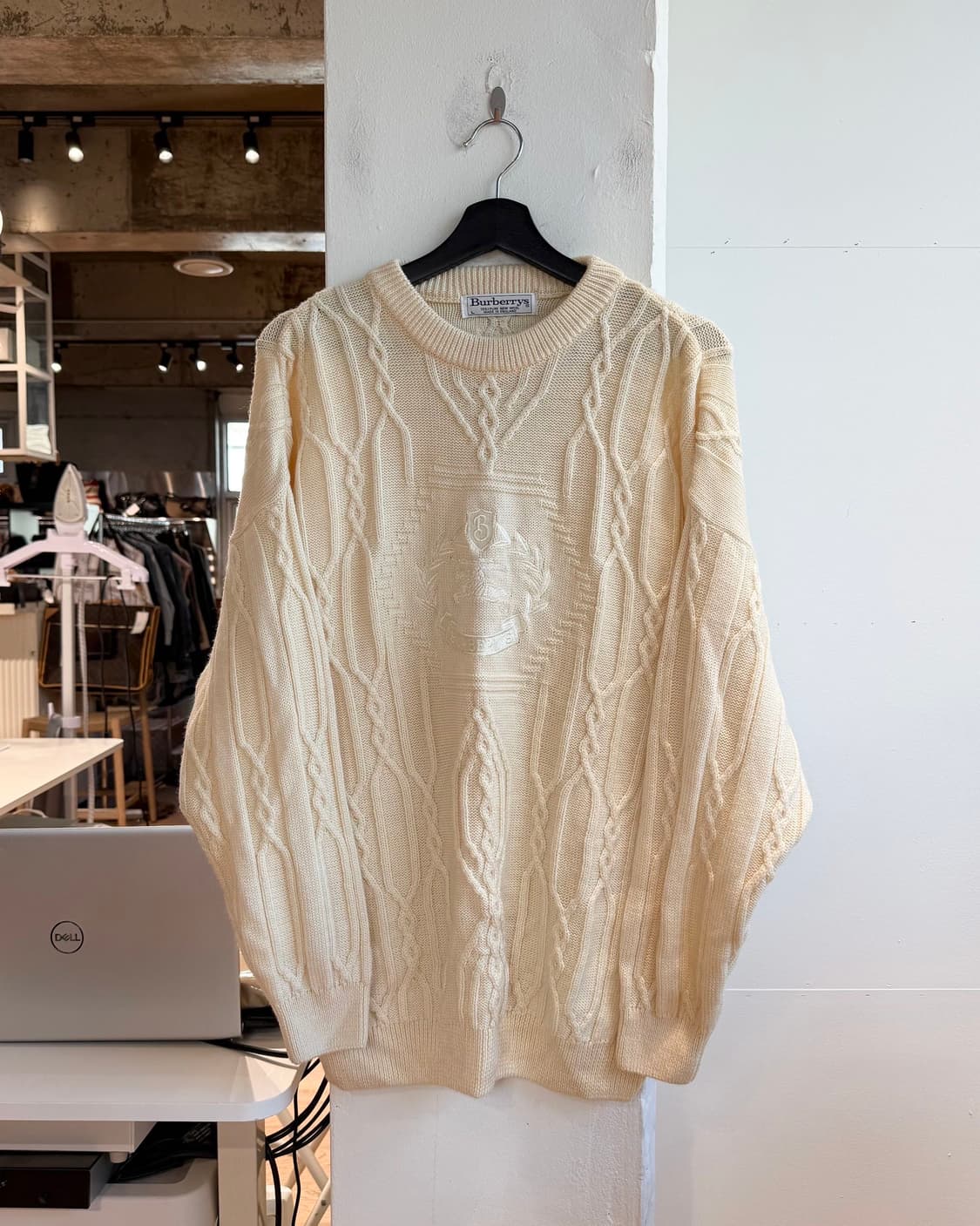 버버리 아이보리 크레스트 로고 케이블 니트  상품이미지2
