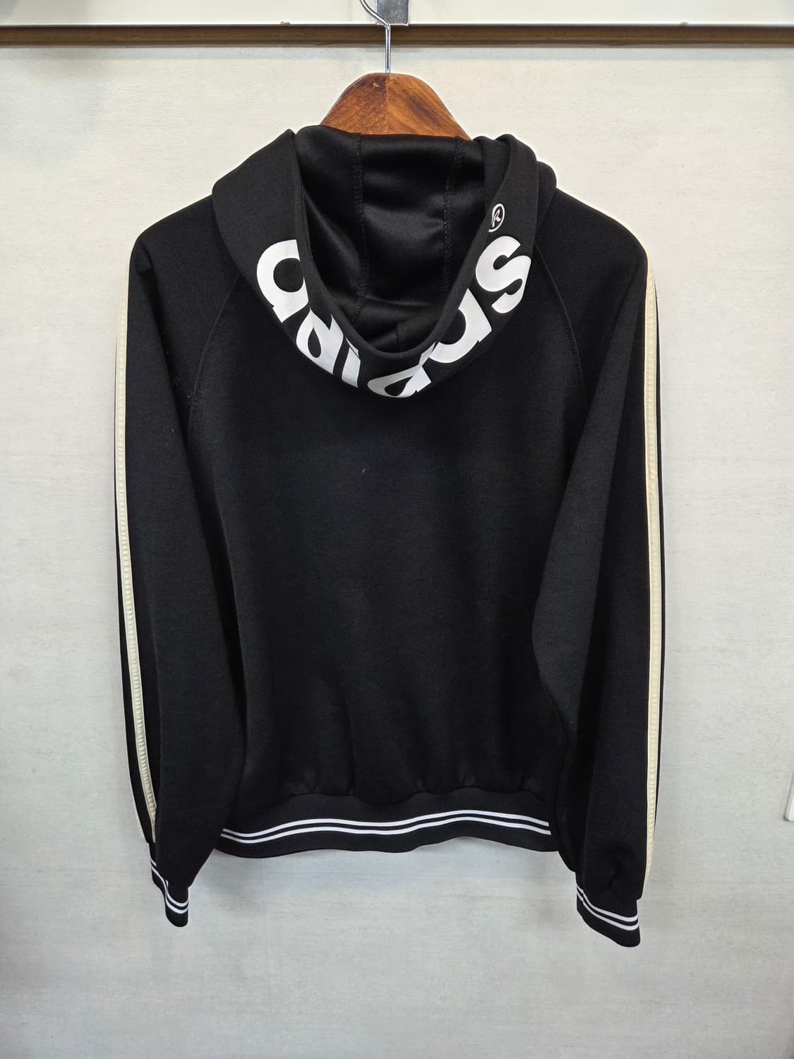 아디다스 올드스쿨 빈티지 트랙탑 후드로고 져지L 상품이미지2