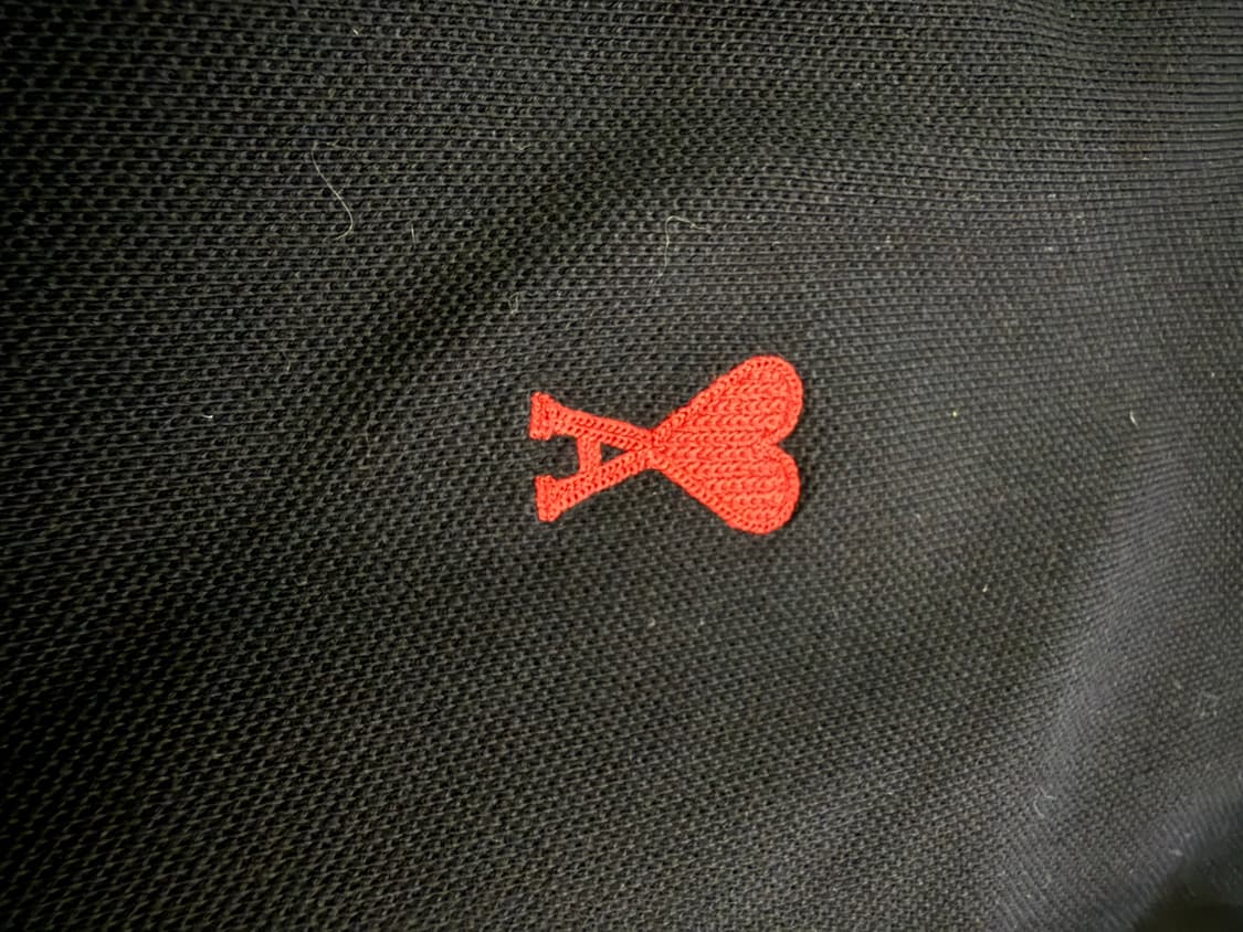 AMI 아미 블랙 하트 로고 반팔 폴로티 상품이미지5