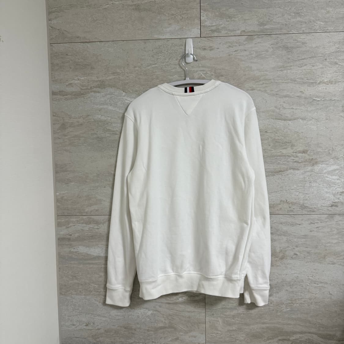 타미힐피거 맨투맨 상품이미지3