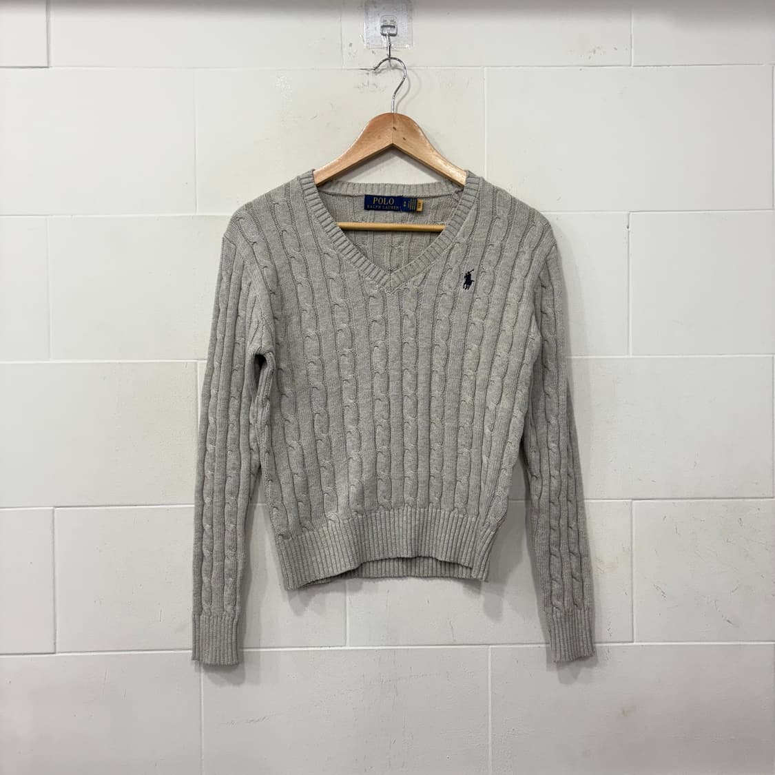 폴로랄프로렌 브이넥 꽈배기 니트 상품이미지1