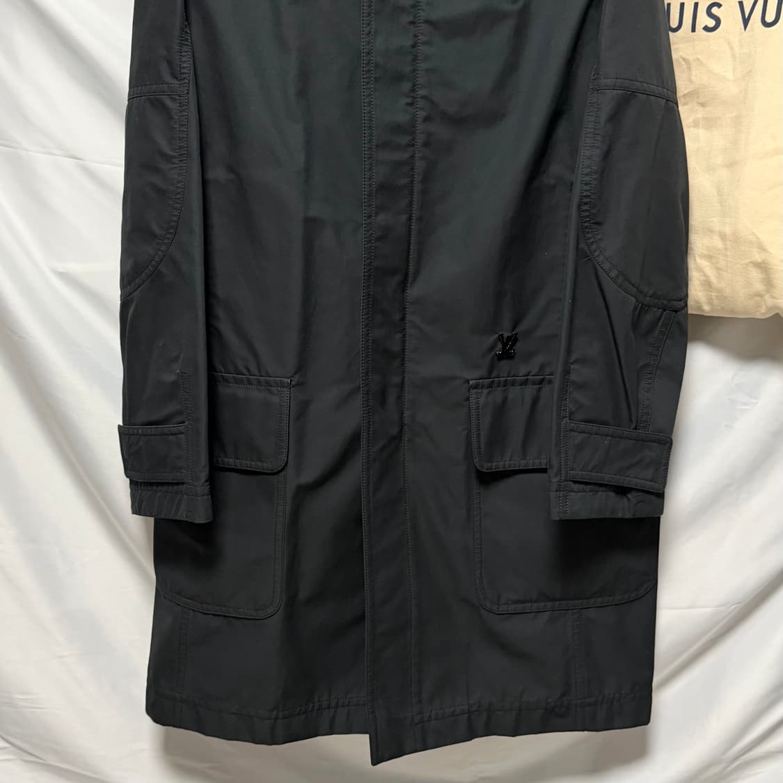 [S+급/50] 루이비통 테피스트리 필드 자켓 블랙 상품이미지4