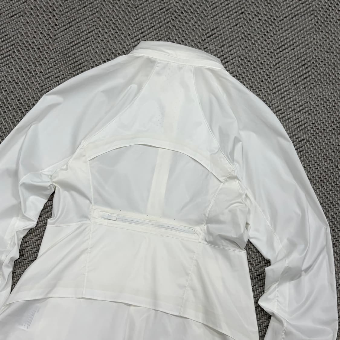 룰루레몬 베이직 바람막이 v3706 상품이미지4