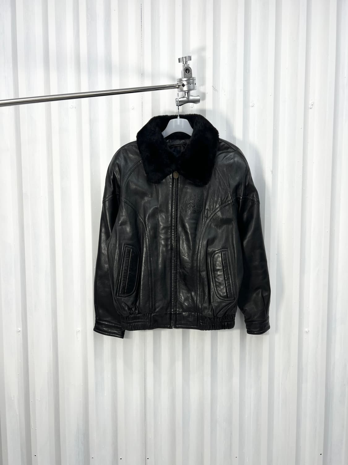 Black&White lambskin bomber 상품이미지3