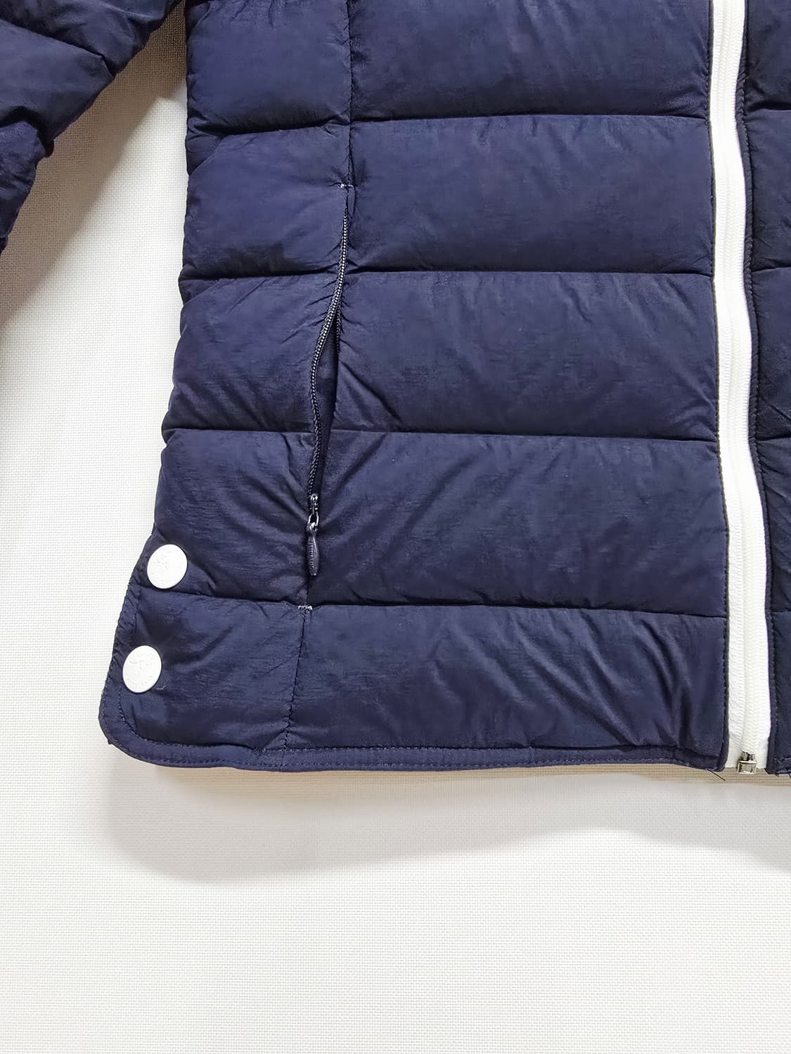 까스텔바작 여성 네이비 경량 구스다운패딩 점퍼 상품이미지3