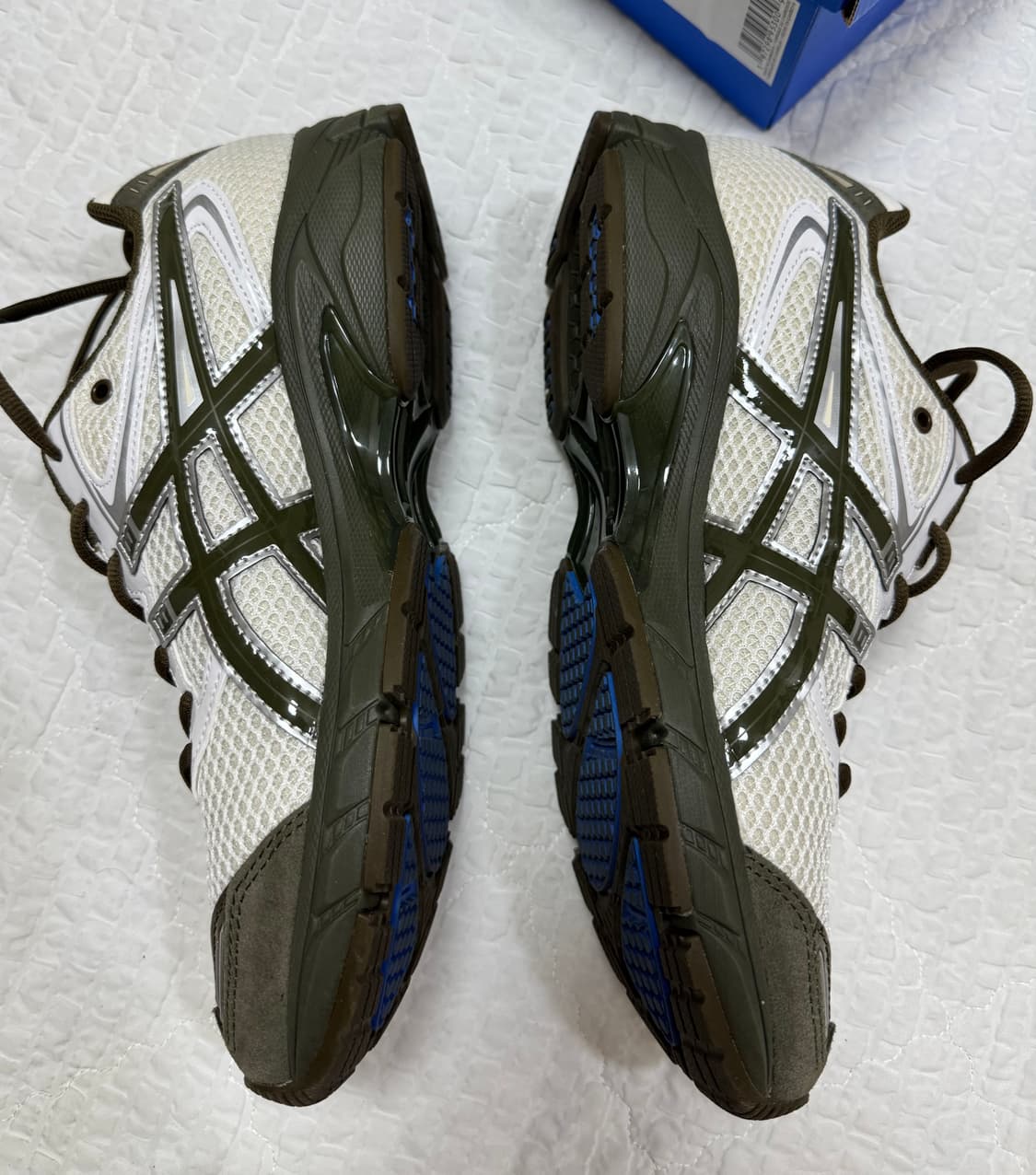 아식스 X 템테이션 베케이션 젤 트레이너 14 상품이미지4