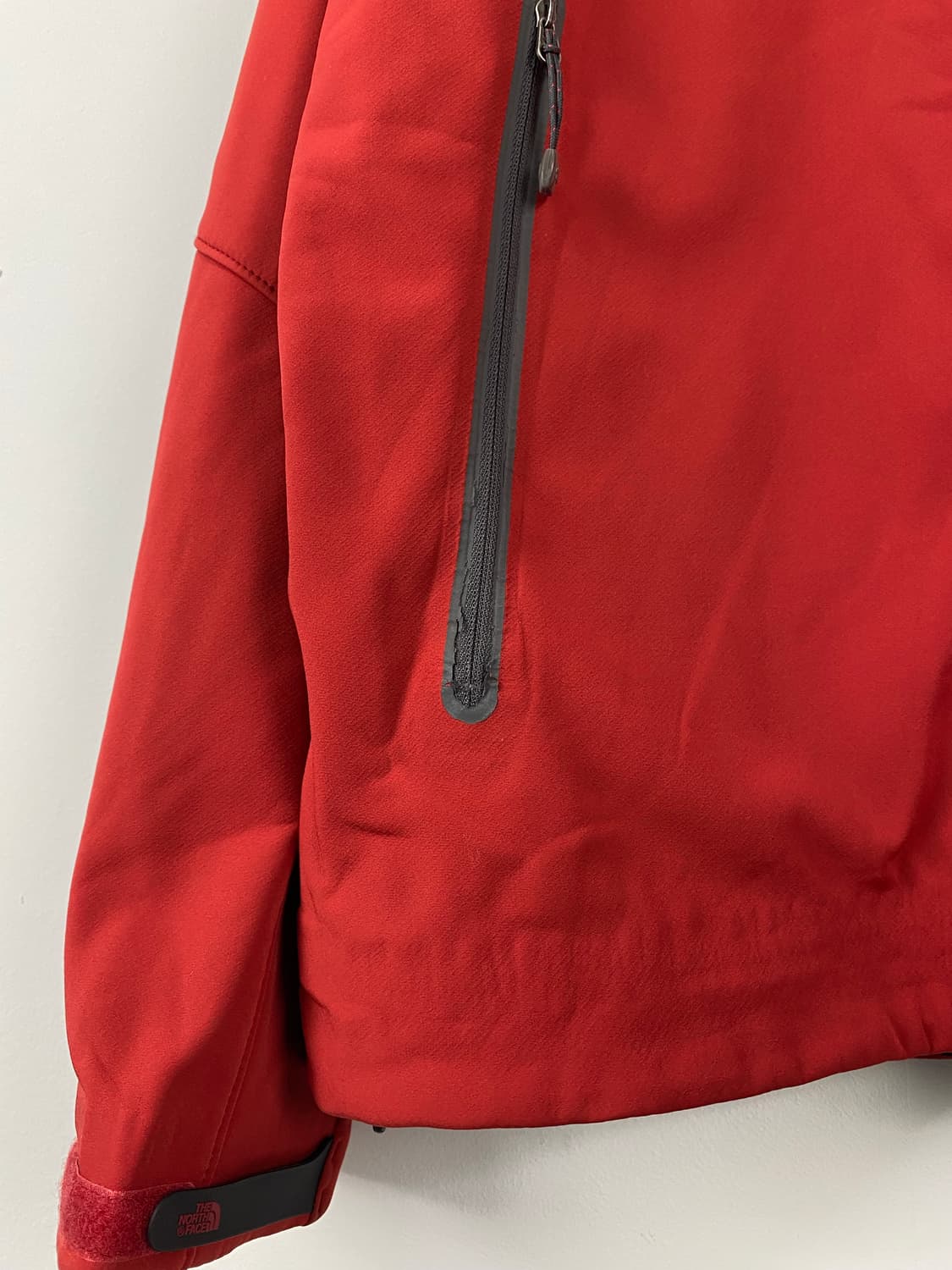 노스페이스 에이펙스 소프트쉘 자켓 레드 <556> 상품이미지3