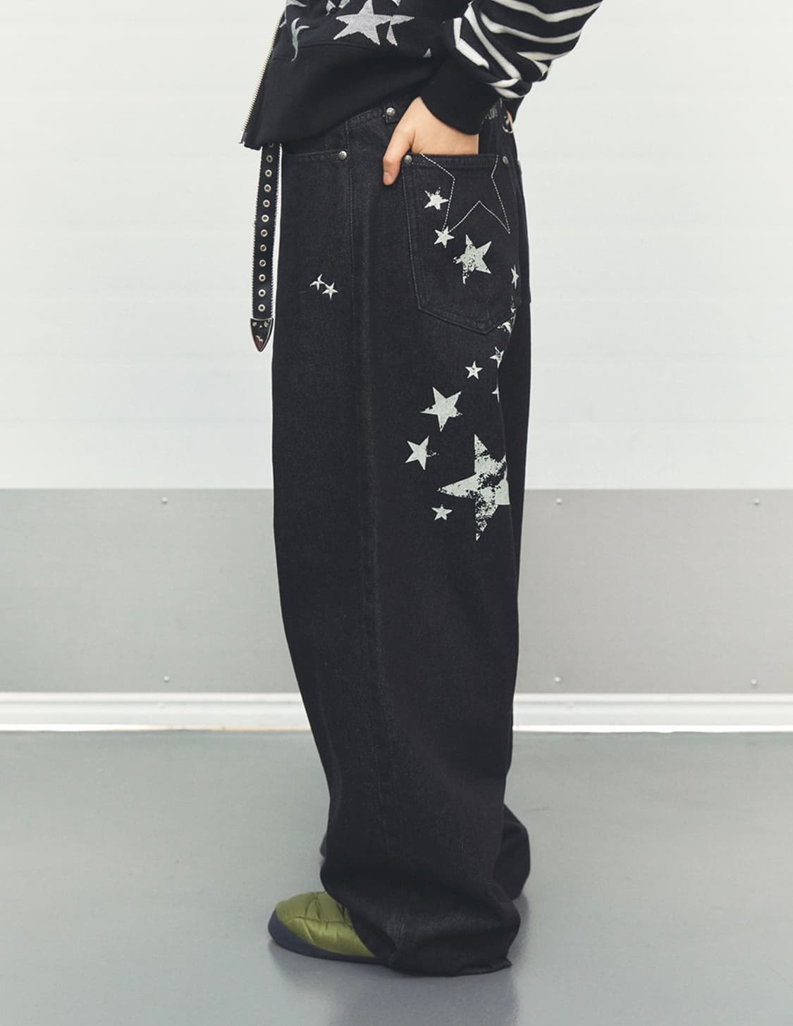 W MILKY WAY DENIM PANTS BLACK 상품이미지3
