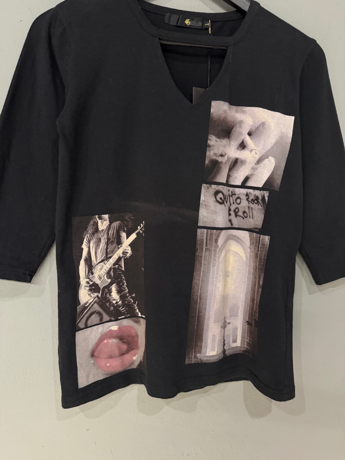 photo graphic design cut-out top 상품이미지7