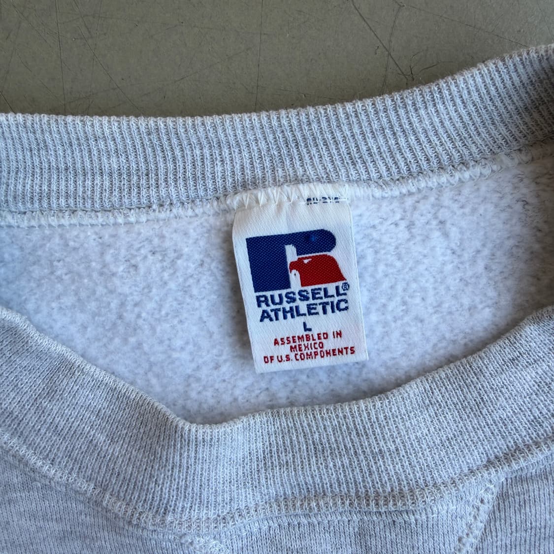 90s 러셀 크루넥 스웻셔츠 상품이미지5