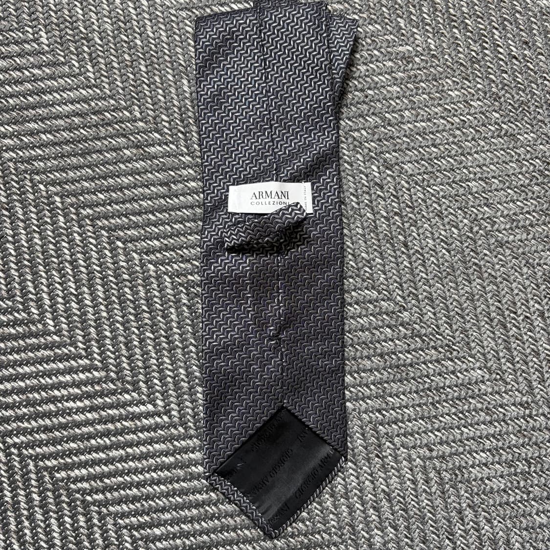 아르마니 지그재그 패턴 실크넥타이 상품이미지3