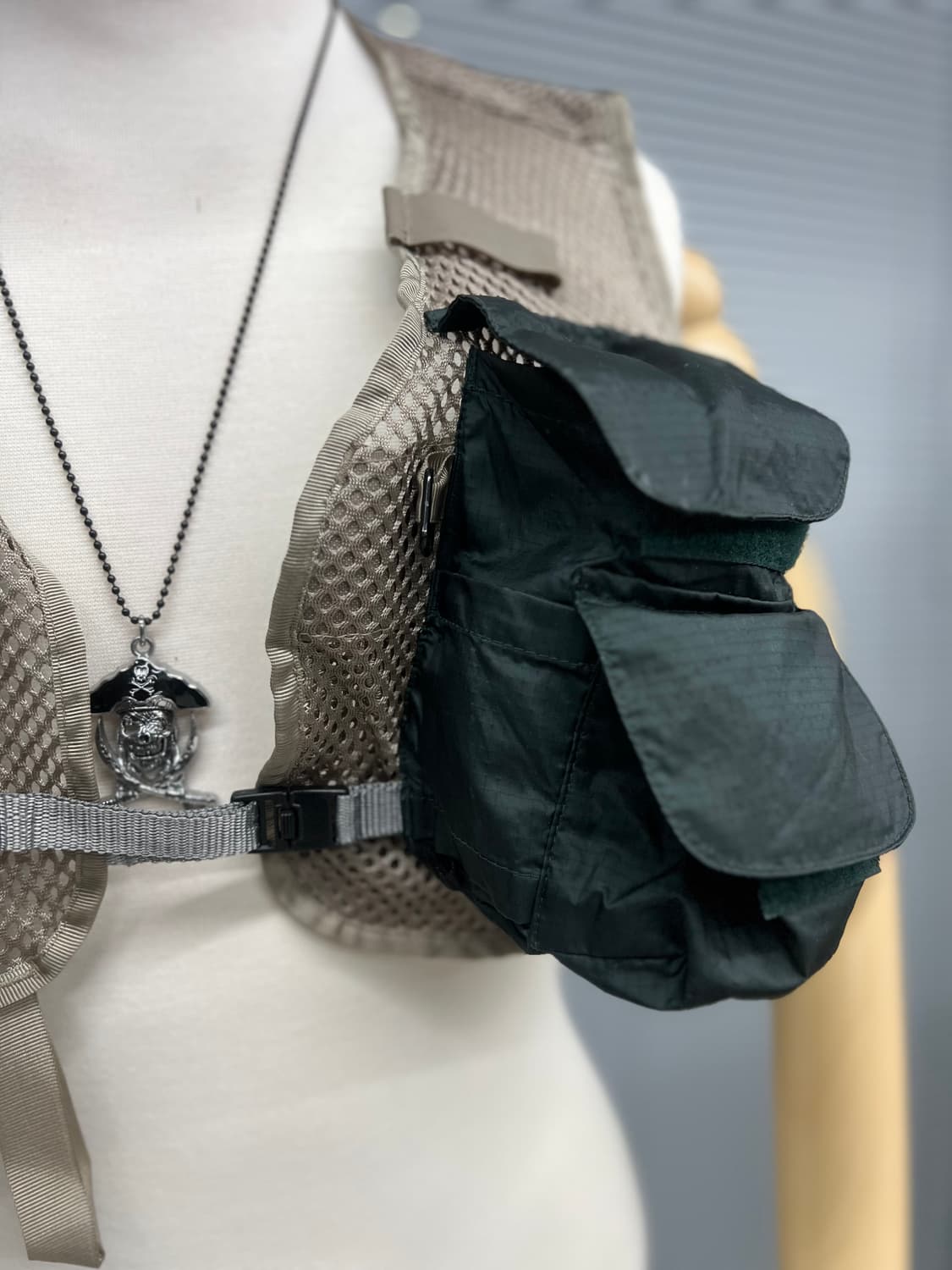 Patagonia Minimalist Mesh Vest 상품이미지7