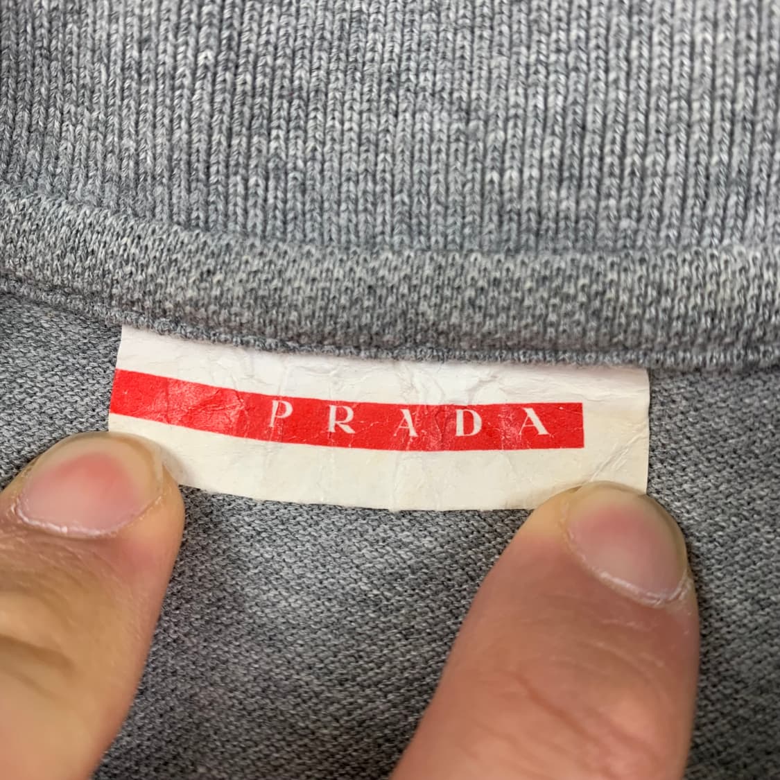 프라다 스포츠 아카이브 빈티지 롱슬리브 카라티 그레이 상품이미지6