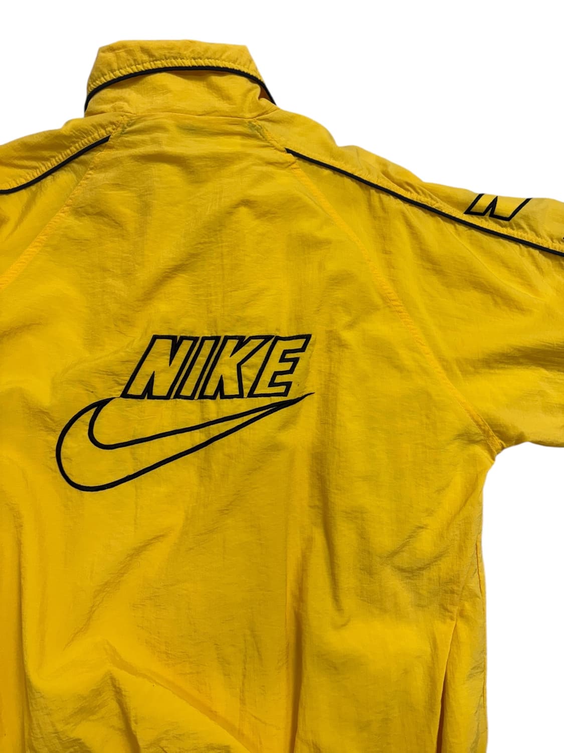 나이키 바람막이 옐로우 상품이미지7