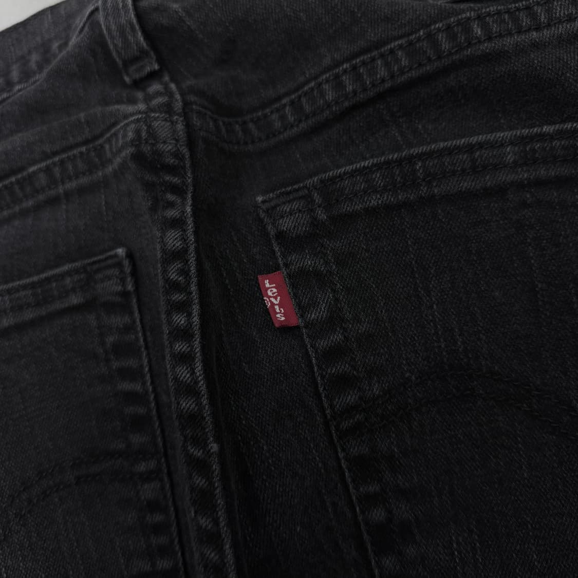 리바이스 559 흑청 새깅 워싱 스케이터 데님팬츠   [Price] 75 상품이미지7