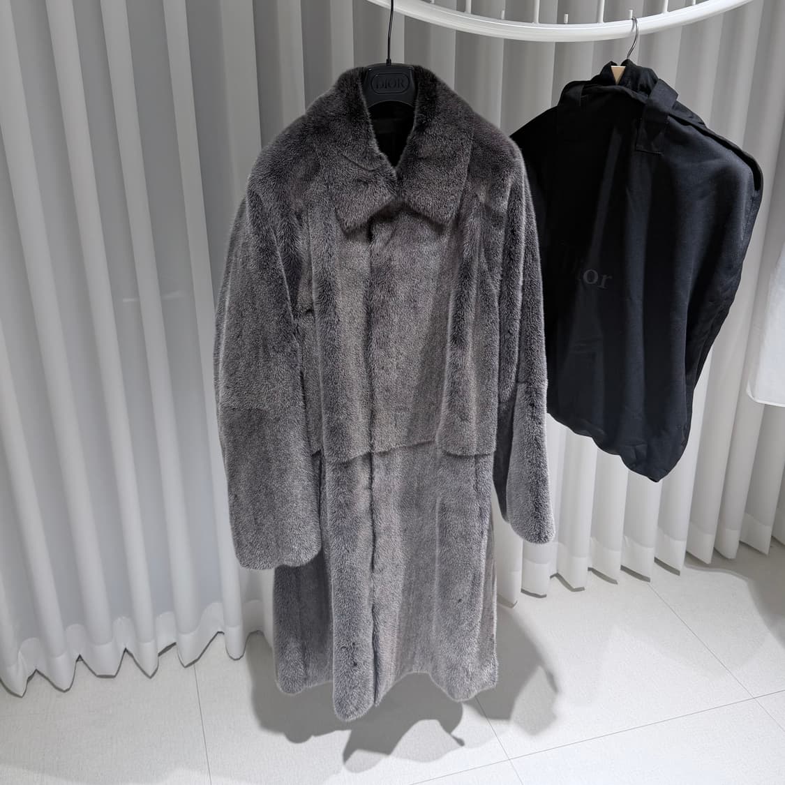 (A+/48) / 디올 남성 밍크 코트 그레이 상품이미지3