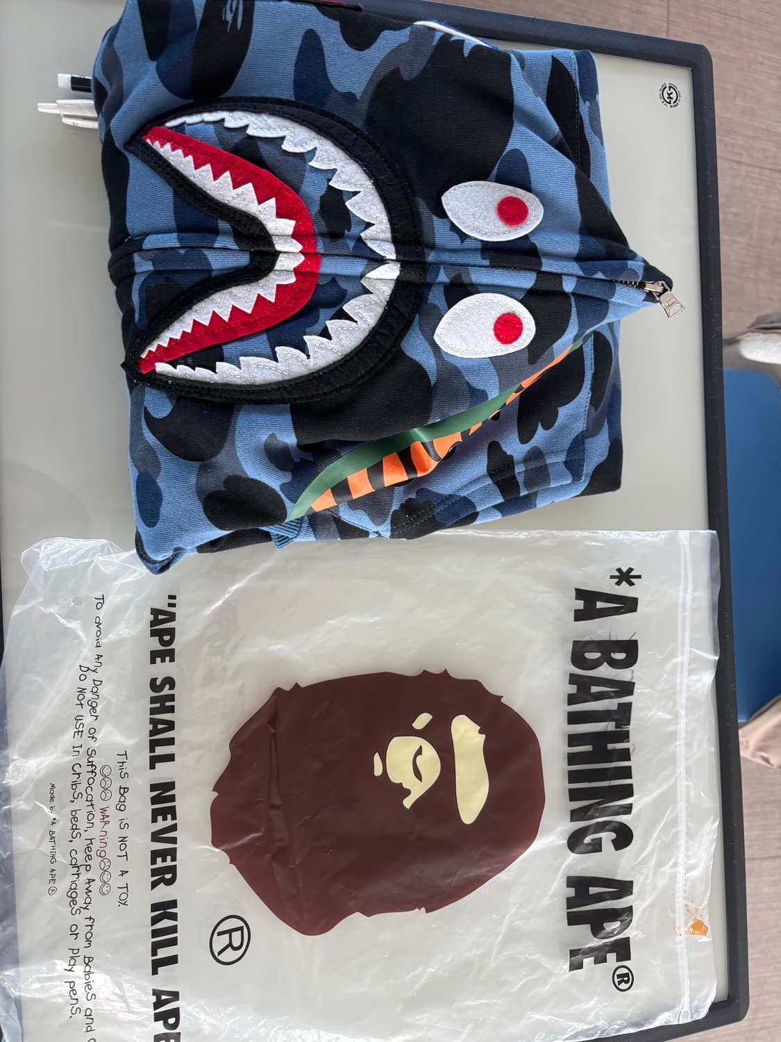 베이프 컬러 카모 샤크 풀집업 후디 네이비 상품이미지3