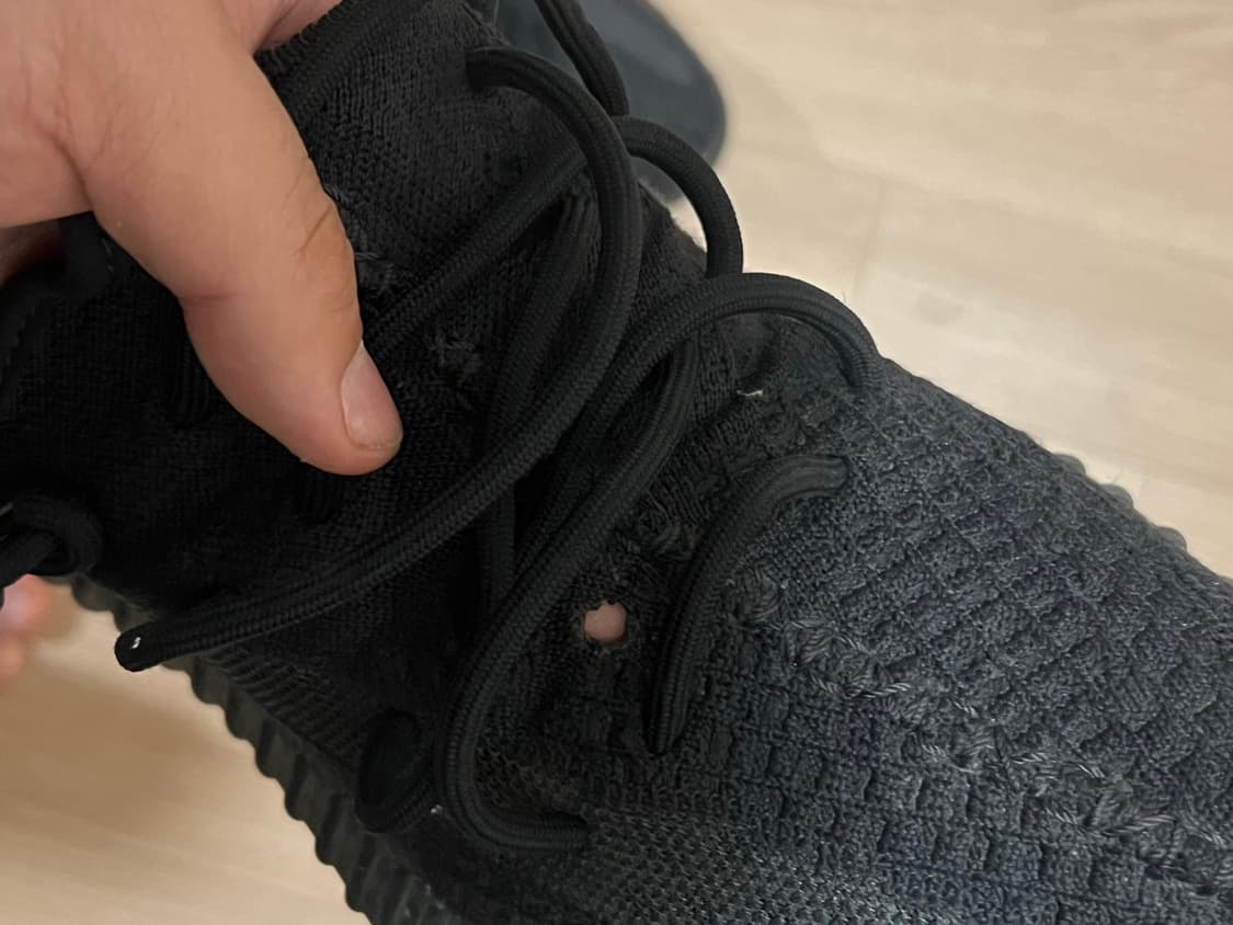 이지부스트 350 블랙 상품이미지4
