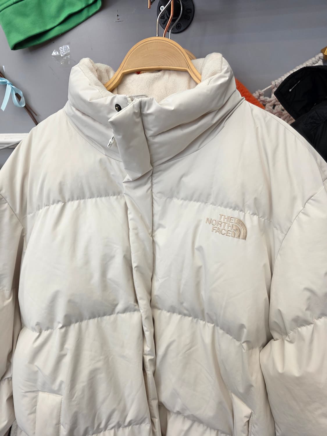 노스페이스 화이트라벨 리버턴 티볼 패딩 L 상품이미지1
