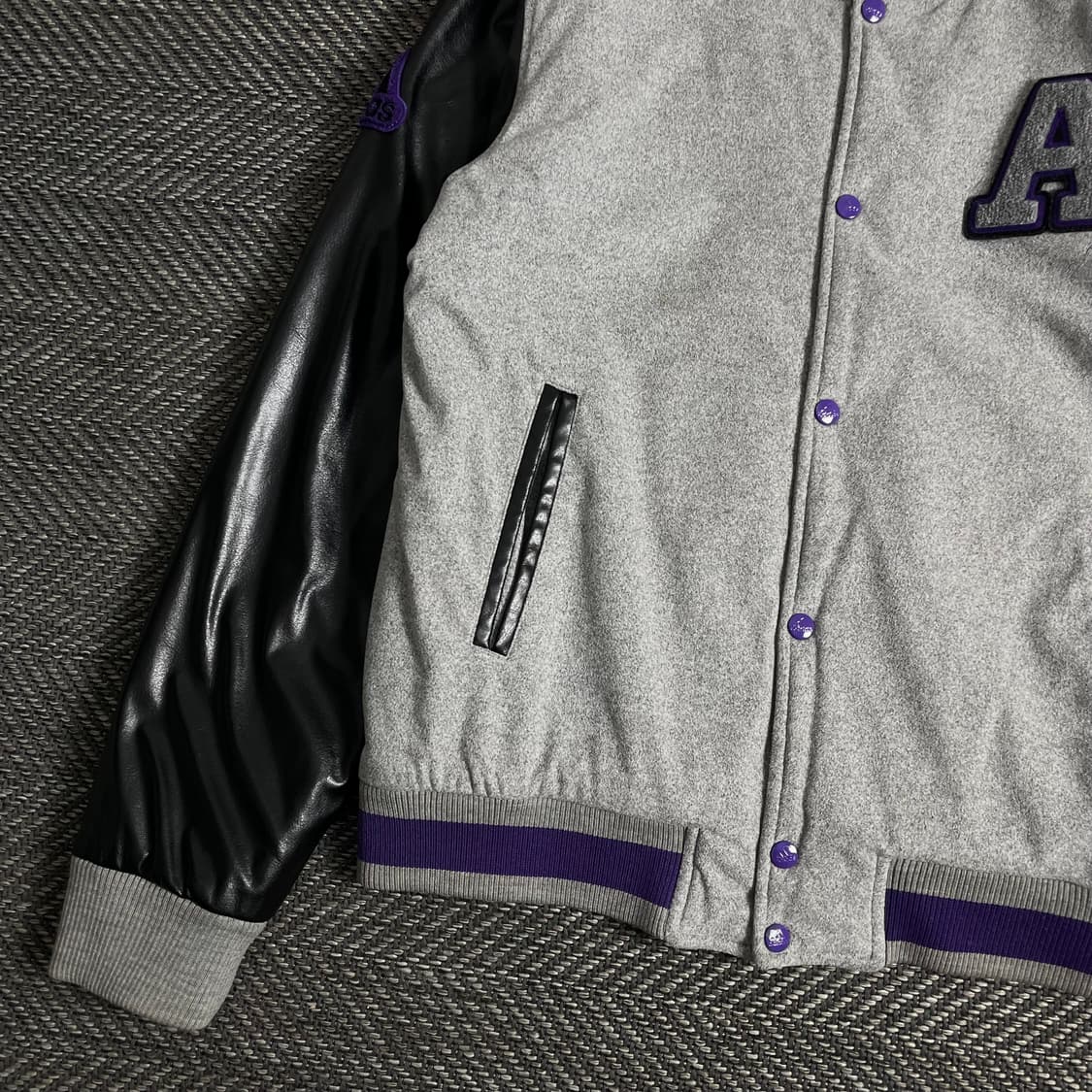 00s 아디다스 빅로고 스웻 레더 바시티 자켓o 2887 상품이미지4