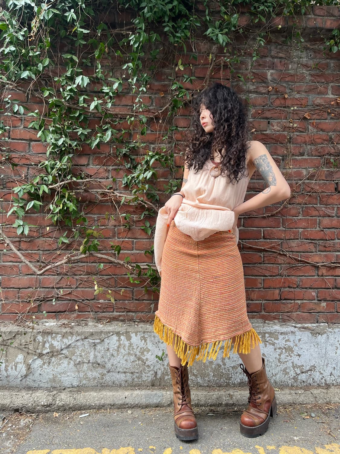 히피 에스닉 테슬 미디 스커트 상품이미지2