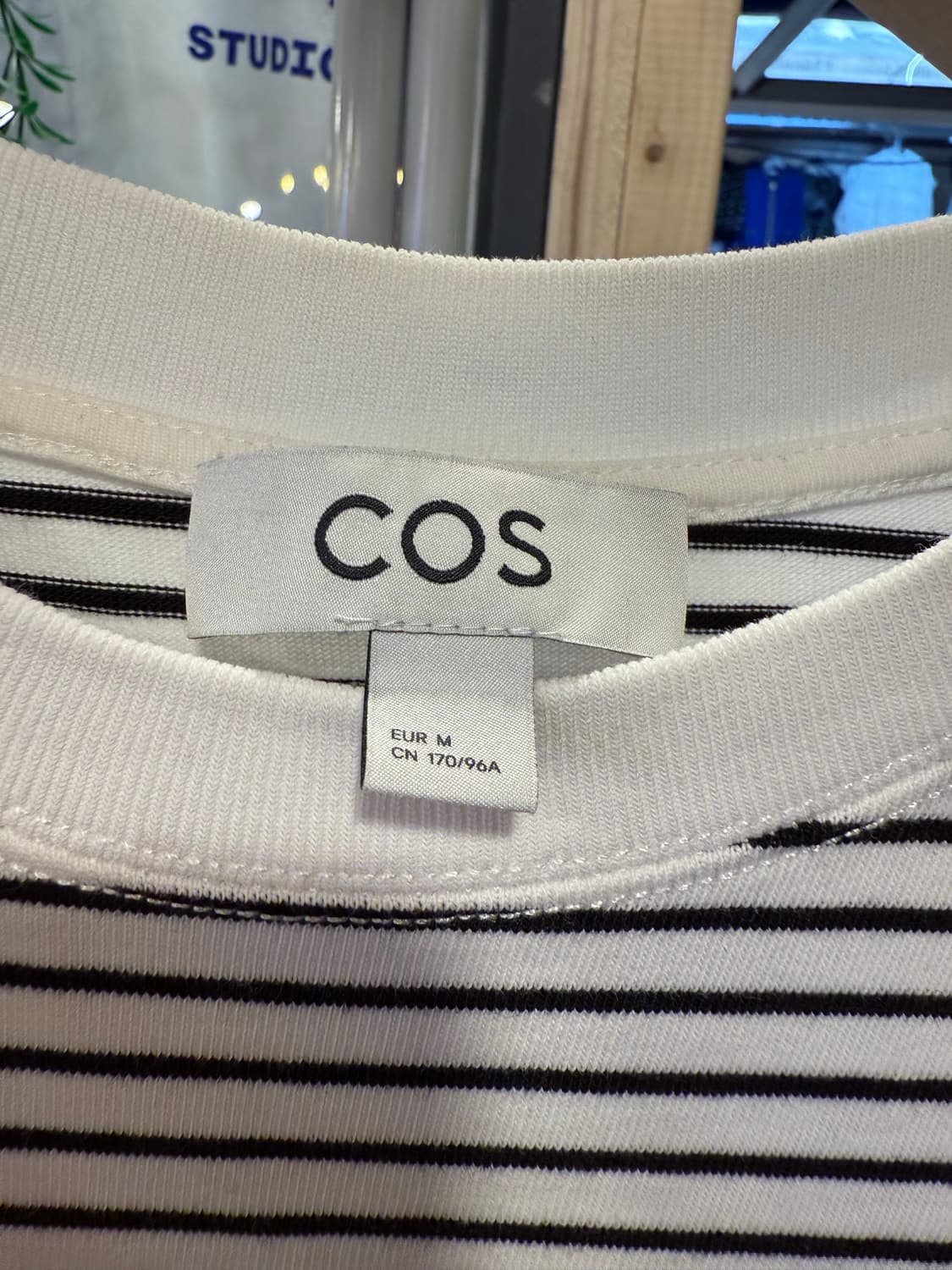 COS 스트라이프 반팔티 상품이미지2