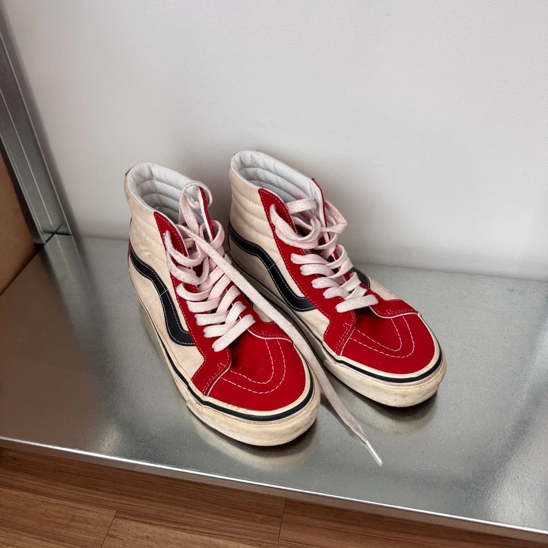 Vans 스케이트 하이탑 스니커즈 상품이미지1