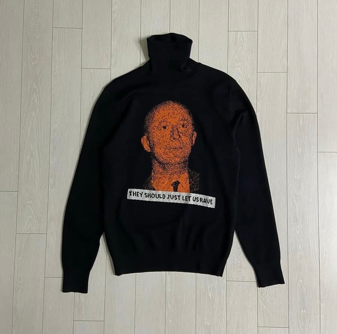 [XS] 디올 옴므 FW17 터틀넥 니트 크리스반아쉐 상품이미지4