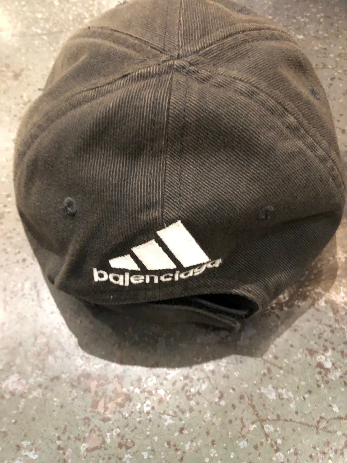 발렌시아가 아디다스 볼캡 L 상품이미지2
