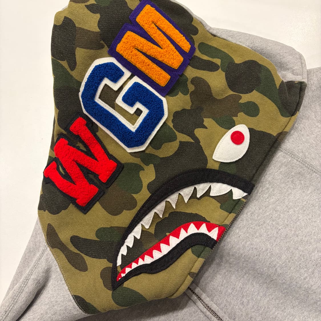 [L] 베이프 1st 샤크 후드 집업 그레이 카모 B580 상품이미지3