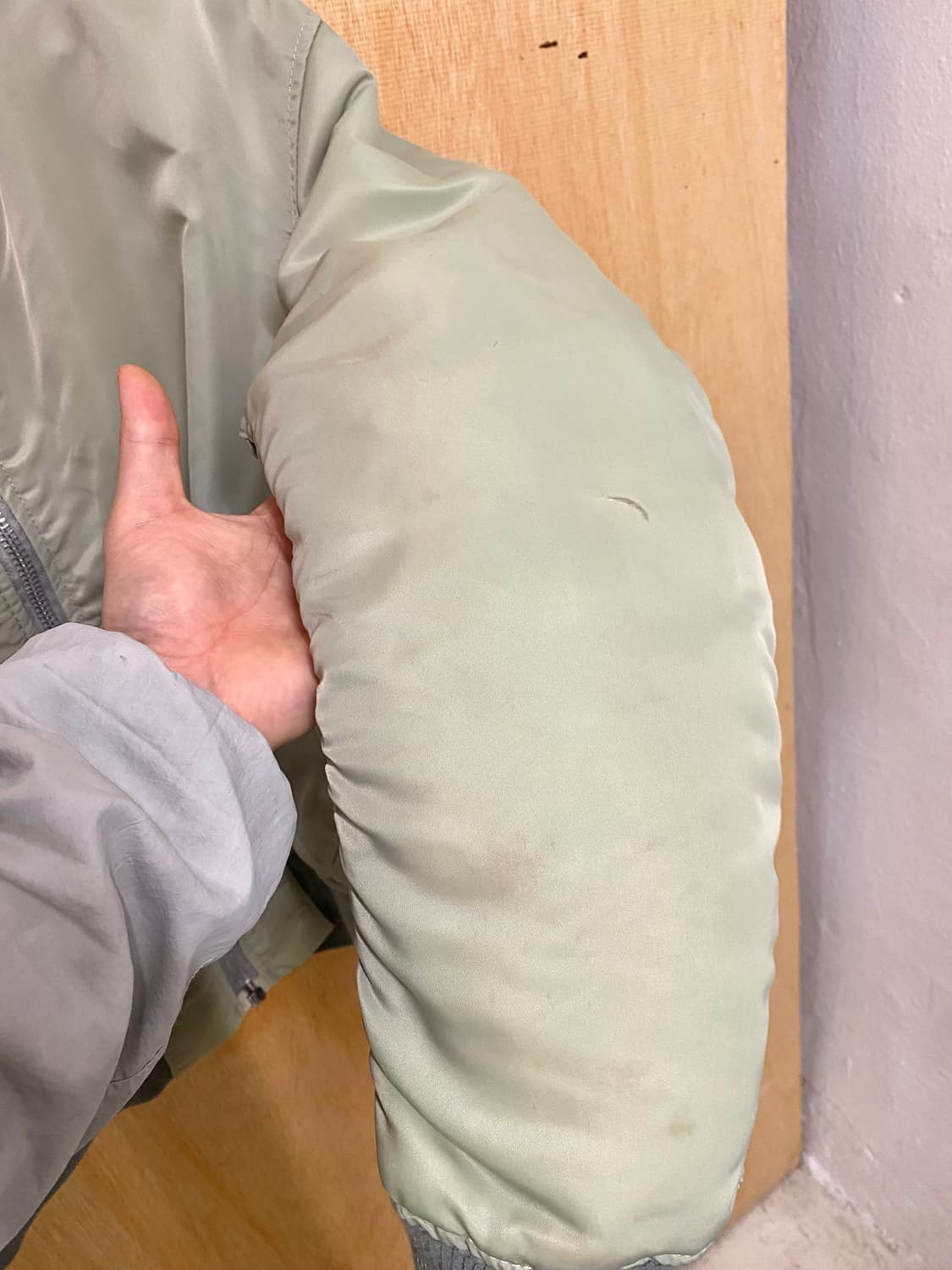 80~90s ALPHA INDUSTRIES sun faded ma-1 상품이미지5