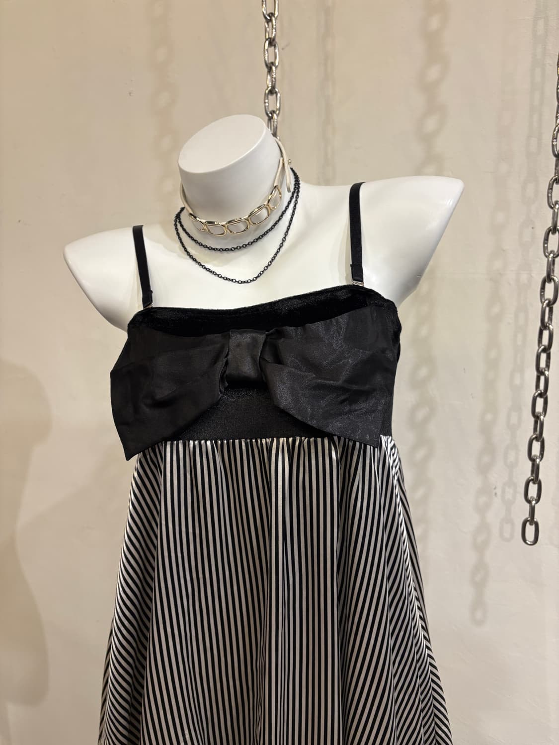 리본 포인트 블랙 스트라이프 원피스 갸루 상품이미지2