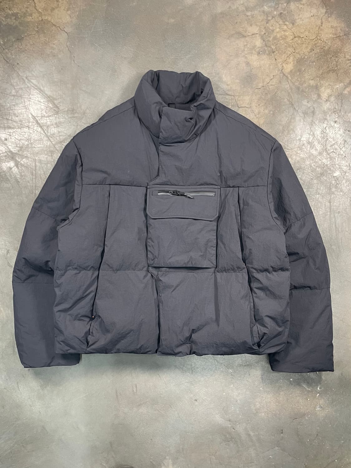 커스텀 멜로우 테크 숏 다운 패딩 상품이미지1