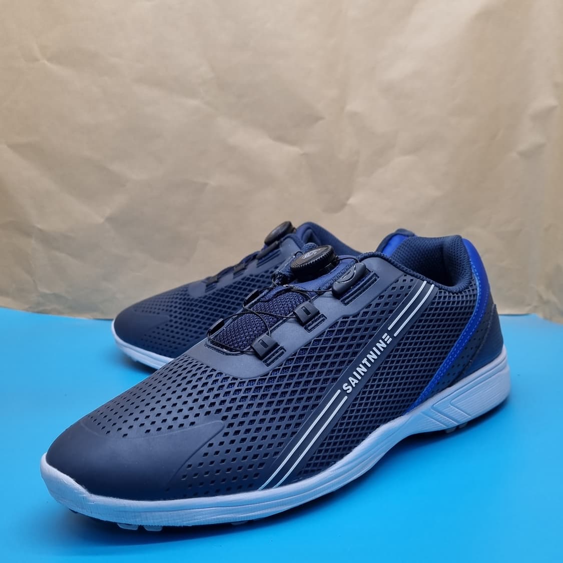 세인트나인 다이얼 스파이크리스 골프화280 상품이미지1