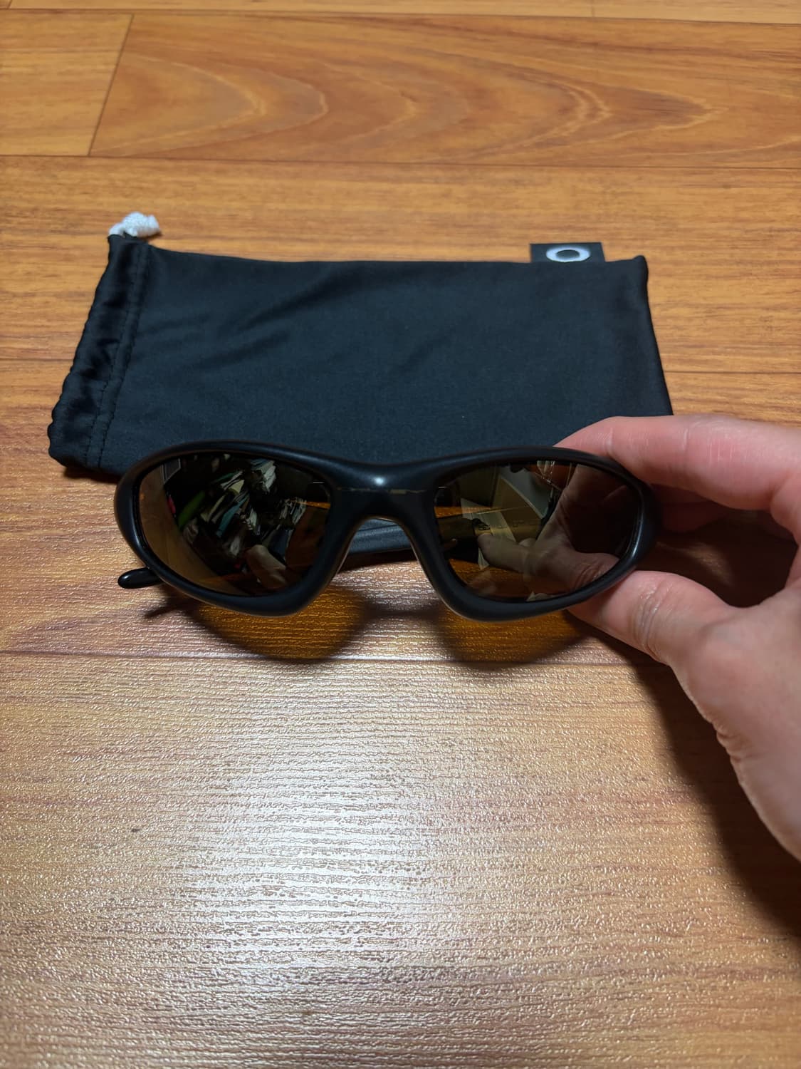 오클리 뉴스트레이트 자켓 브론즈 블랙 상품이미지1