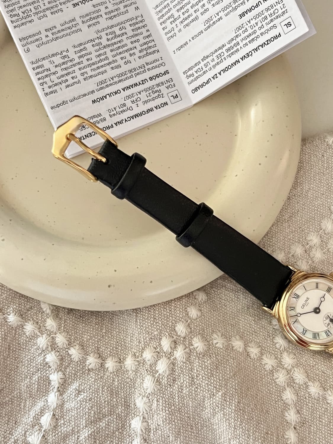 CELINE  셀린느 스몰세컨드 골드 라운드 시계  상품이미지7