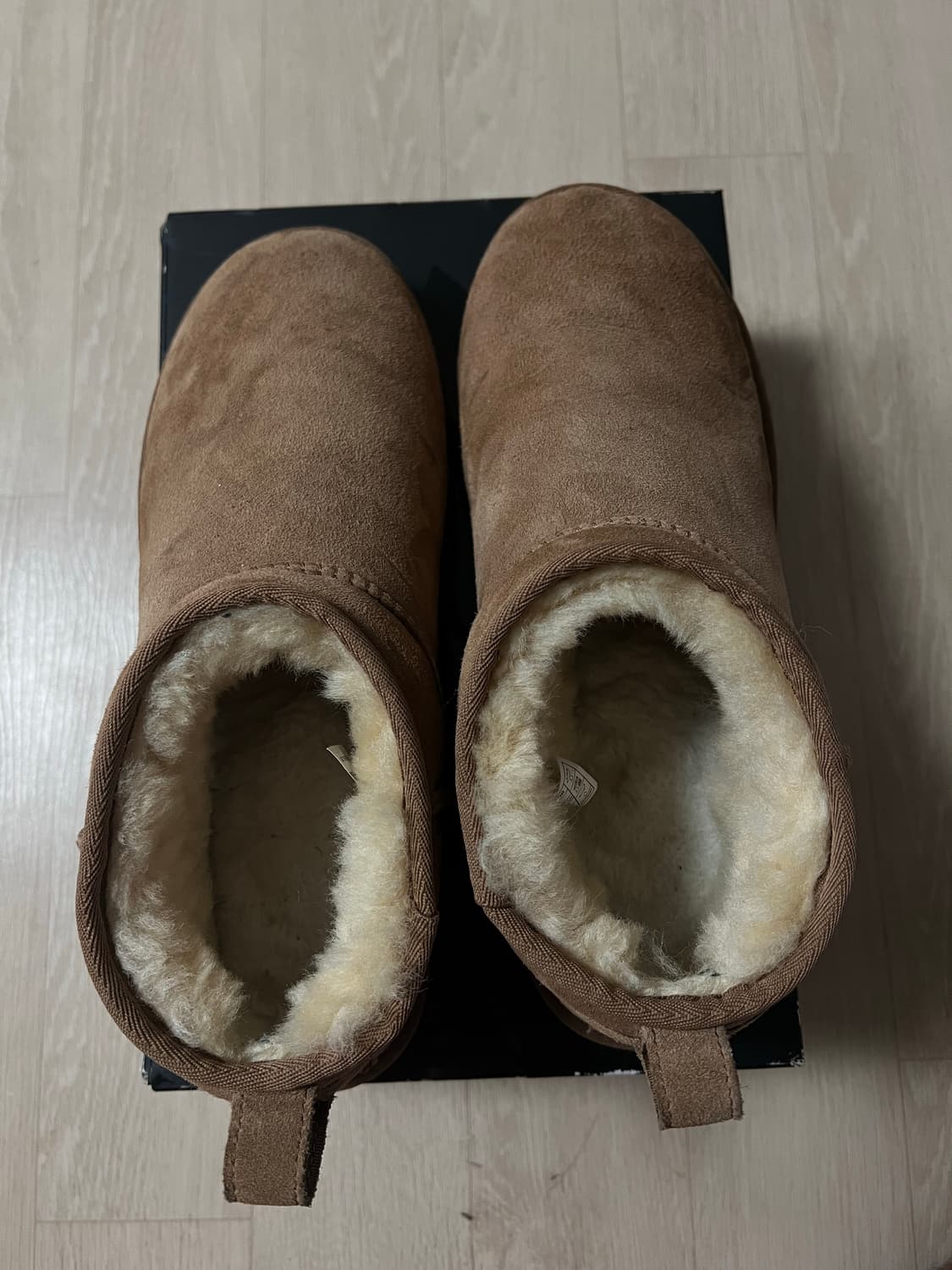 어그 UGG 클래식 울트라 미니 (280) 상품이미지2