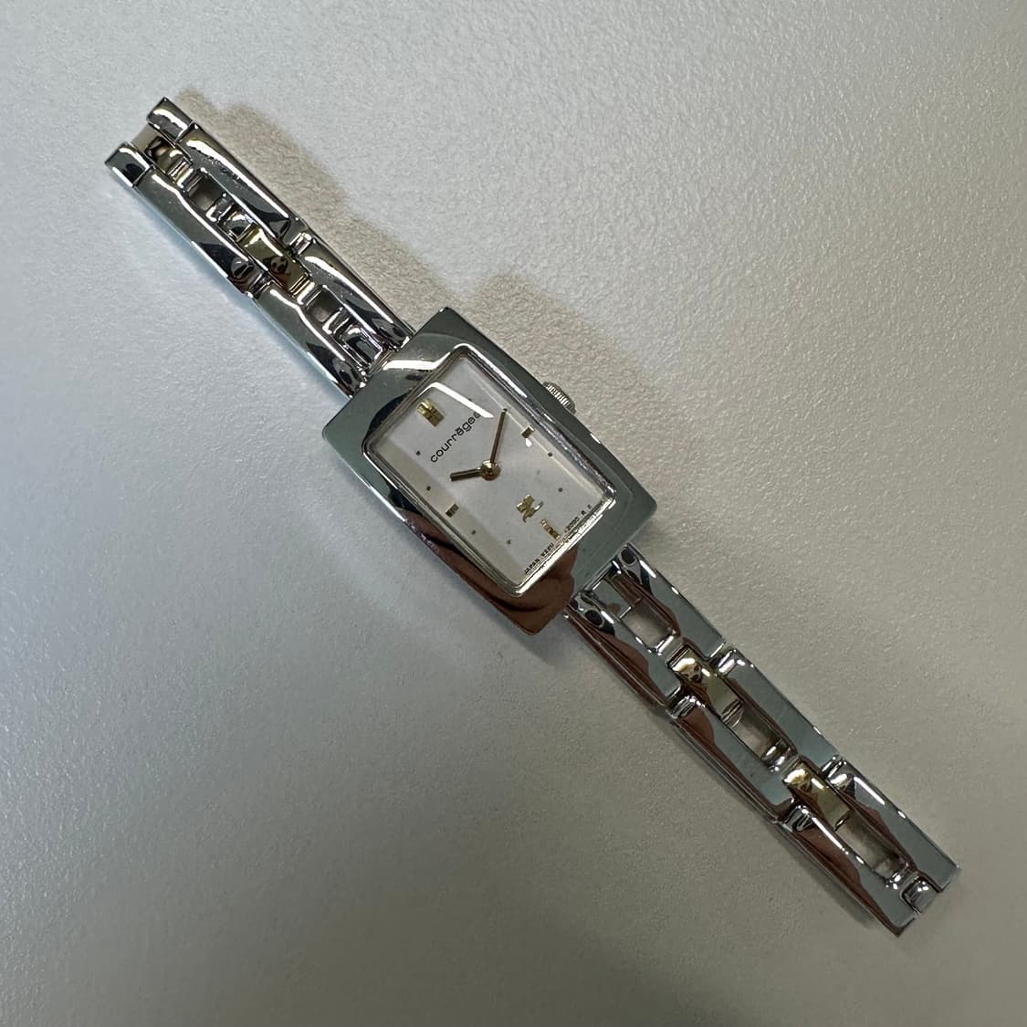 Courreges꾸레쥬 여성시계 상품이미지3
