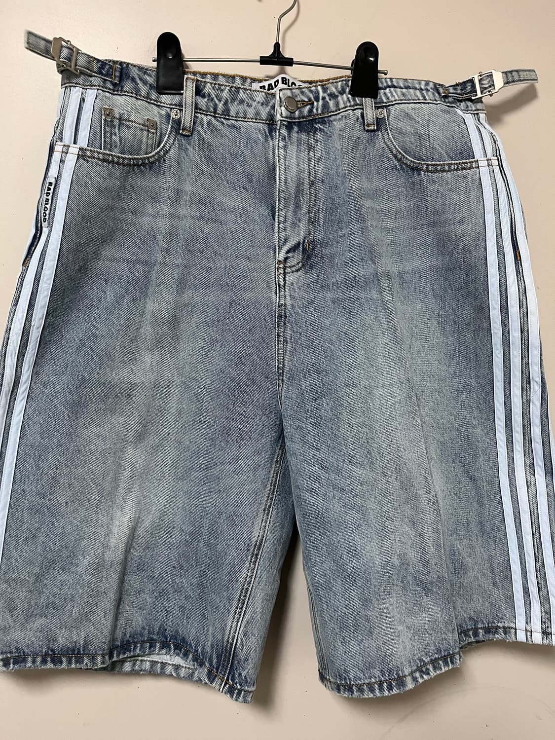 배드블러드 빌리 트랙 버뮤다 팬츠 상품이미지1