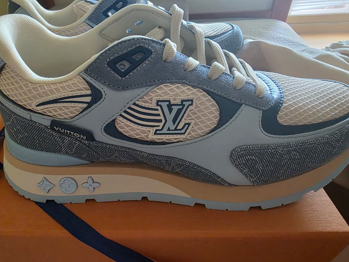 루이비통 런어웨이 스니커즈(새상품) 상품이미지2