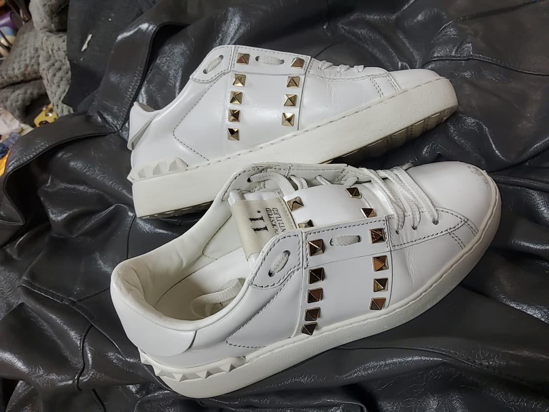 발렌티노 가라바니 언타이틀드 락스터드 스니커즈 235(정품) 상품이미지8