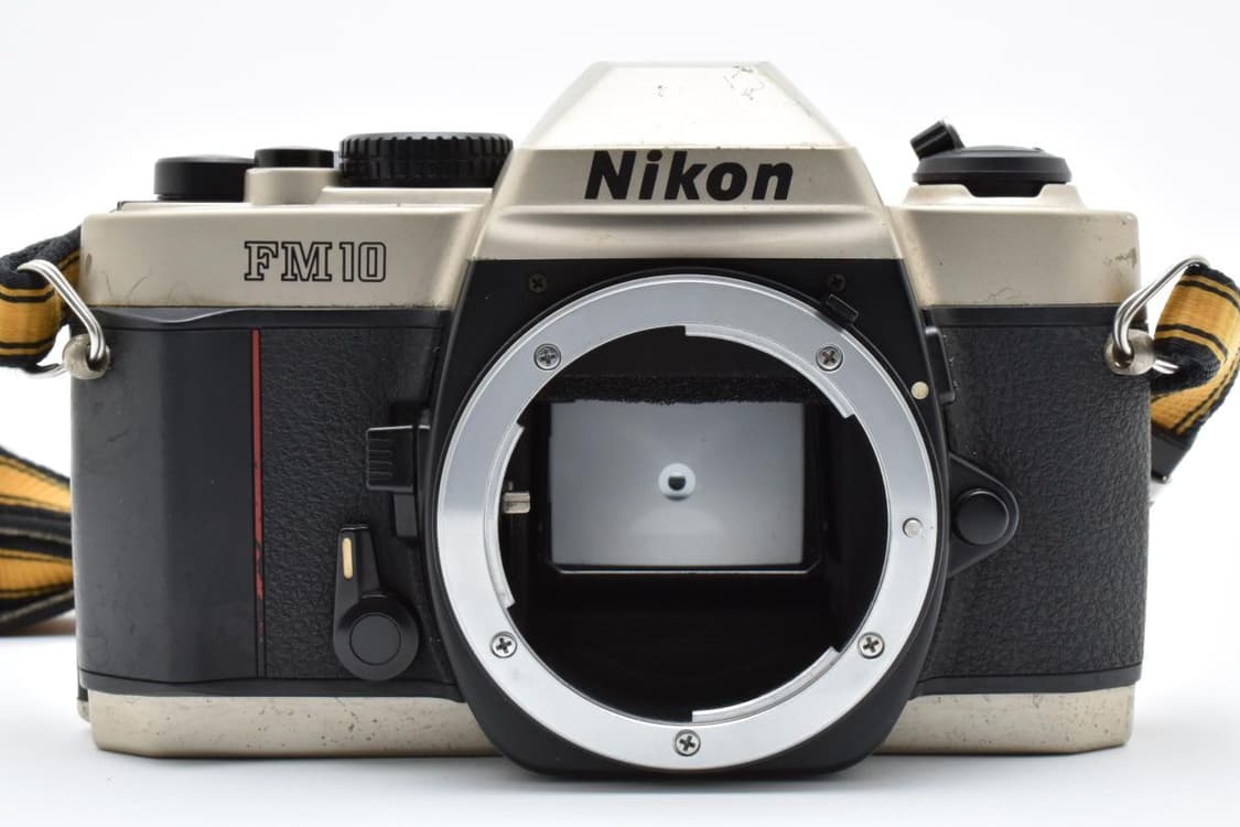 Nikon fm10 필름카메라 + 105mm nikon중형렌즈 상품이미지1