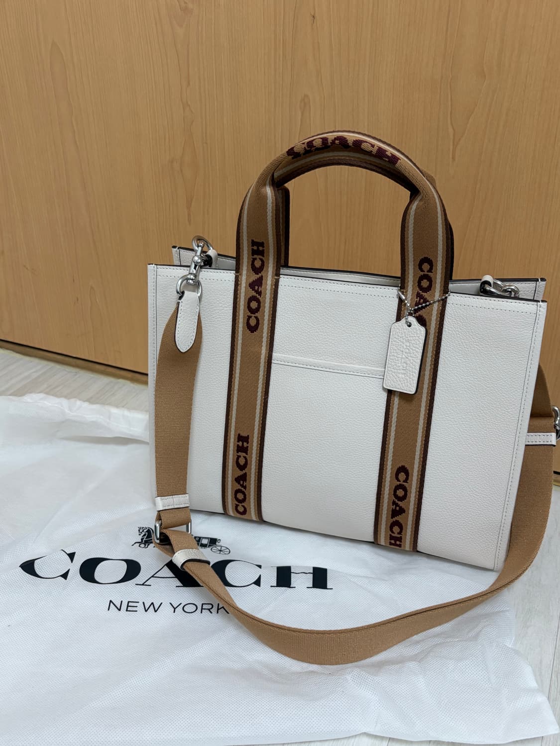 코치 스미스 토트백 CU997 SVCAH Smith Tote Bag 상품이미지2