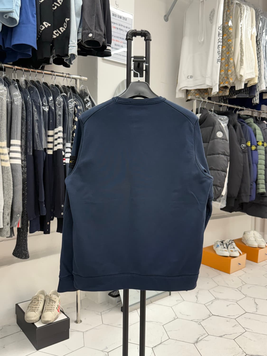 [L] 스톤아일랜드 지퍼 맨투맨 상품이미지2